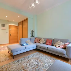 Apartamento Encanto Y Confort En Calle Epalza - Tu Familia En El Corazon De, Bilbao