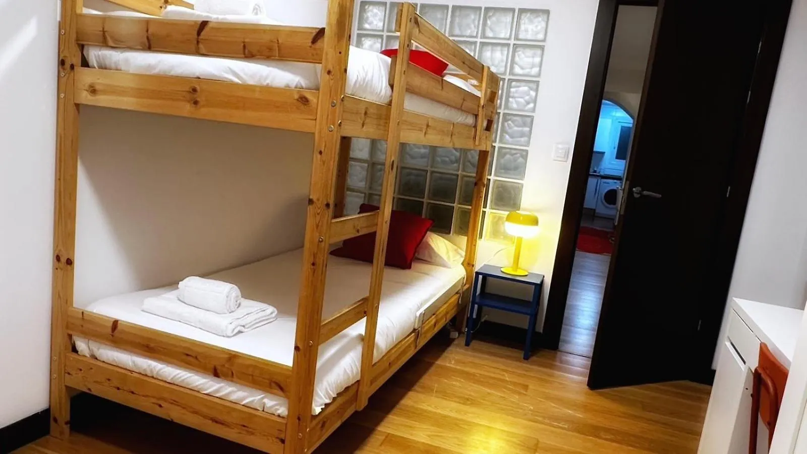 Vivienda Turistica Ciudad Jardin Con Tranquilidad Y Wifi Apartment Bilbao 0*,  Spain